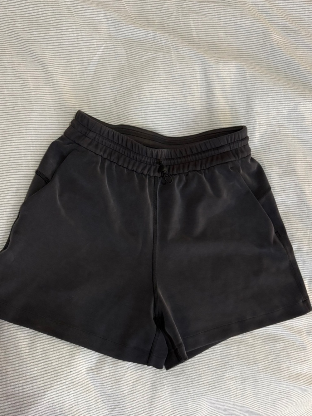 Lululemon softstreme shorts